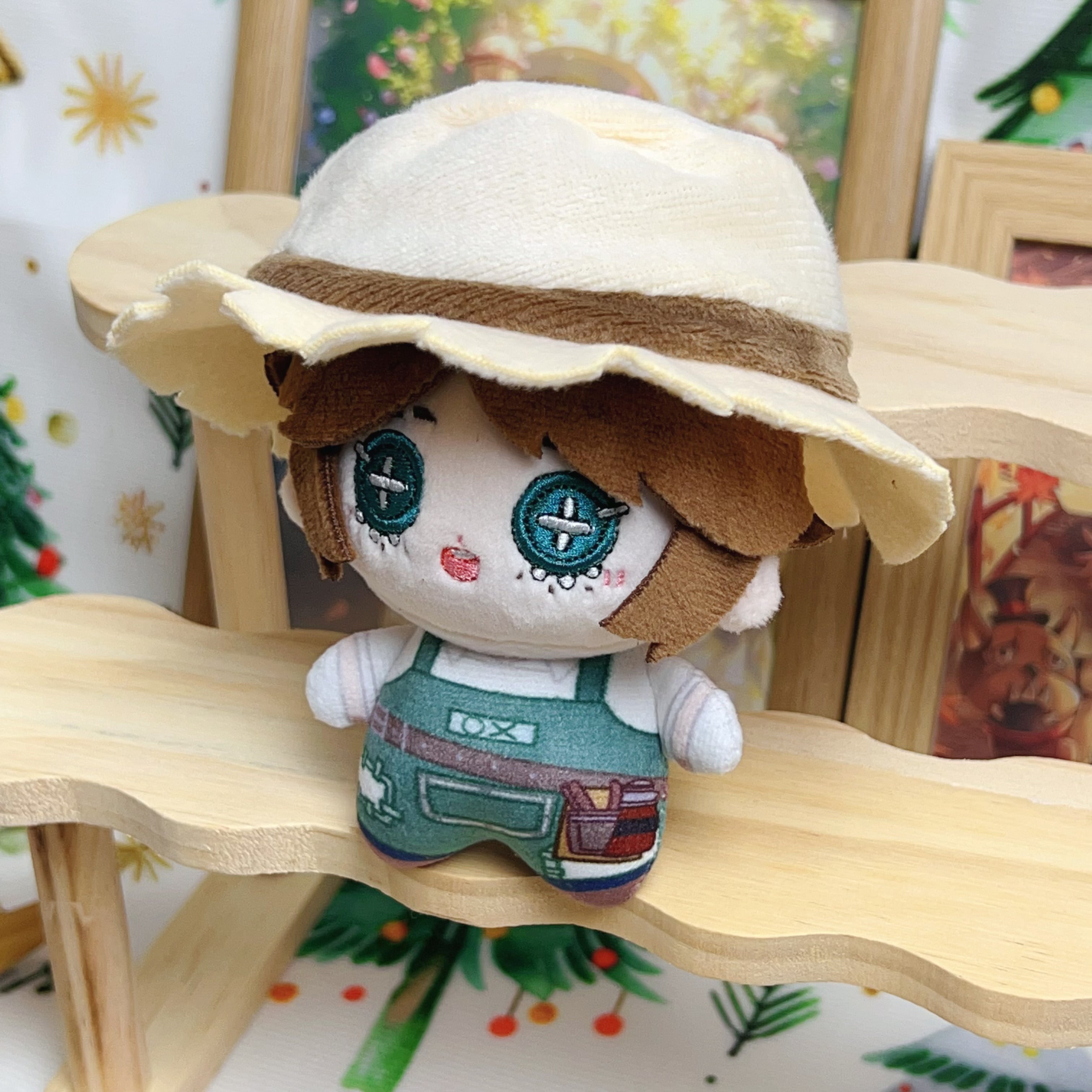 IDV Gardener Plush Toy (4IN)