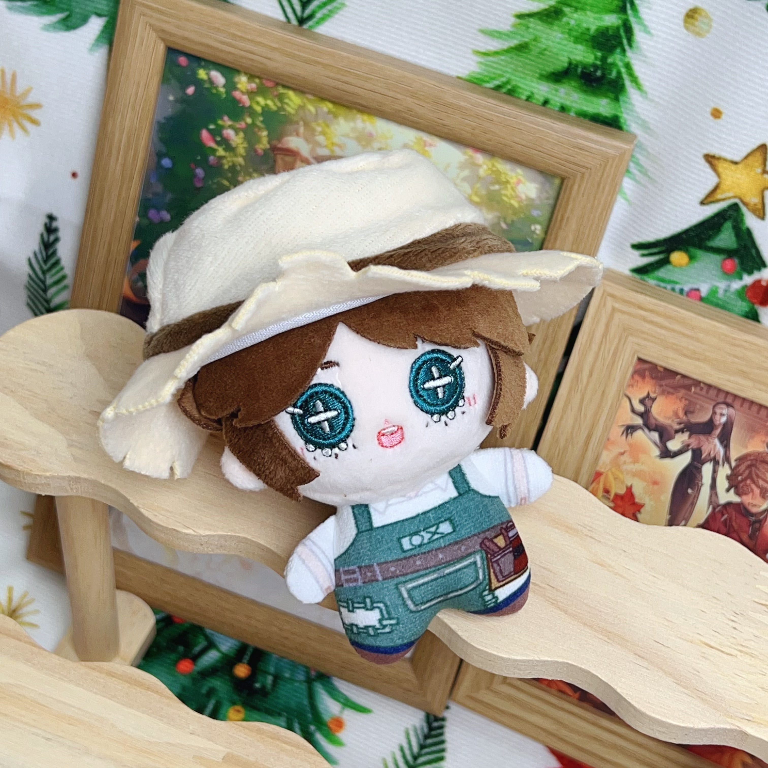 IDV Gardener Plush Toy (4IN)