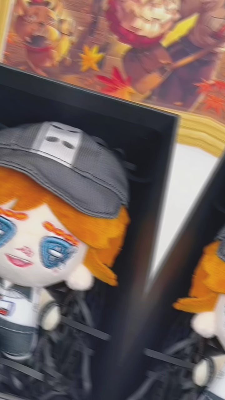 IDV Lily Cheerleader Wearing A Hat Plush Toy